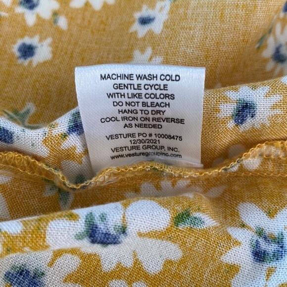 Chenault Fall Floral Smocked Square Neck Top Crochet Trim Wide Flare Sleeve Boho - Picture 9 of 15